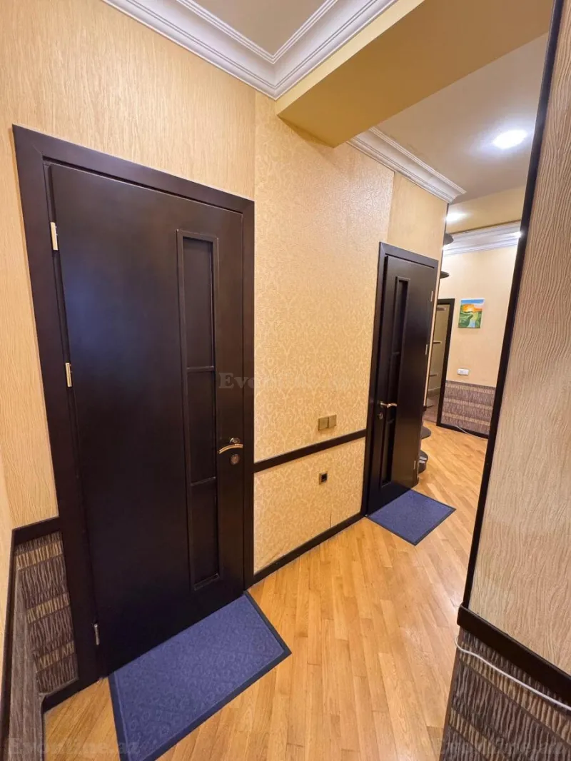 Satılır 3 otaqlı Mənzil Yeni tikili 120 m² 7-ci mikrorayon - şəkil 18