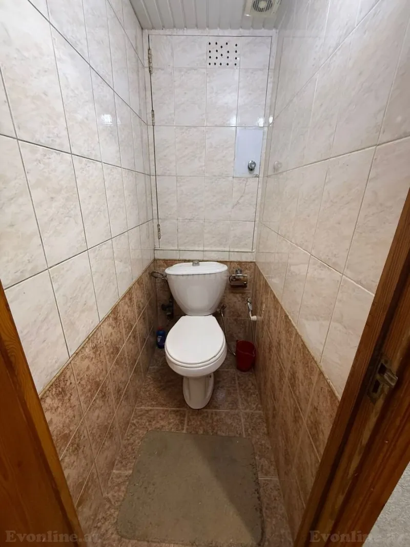 Kirayə verilir 2 otaqlı Mənzil Köhnə tikili 50 m² 6-cı mikrorayon - şəkil 5