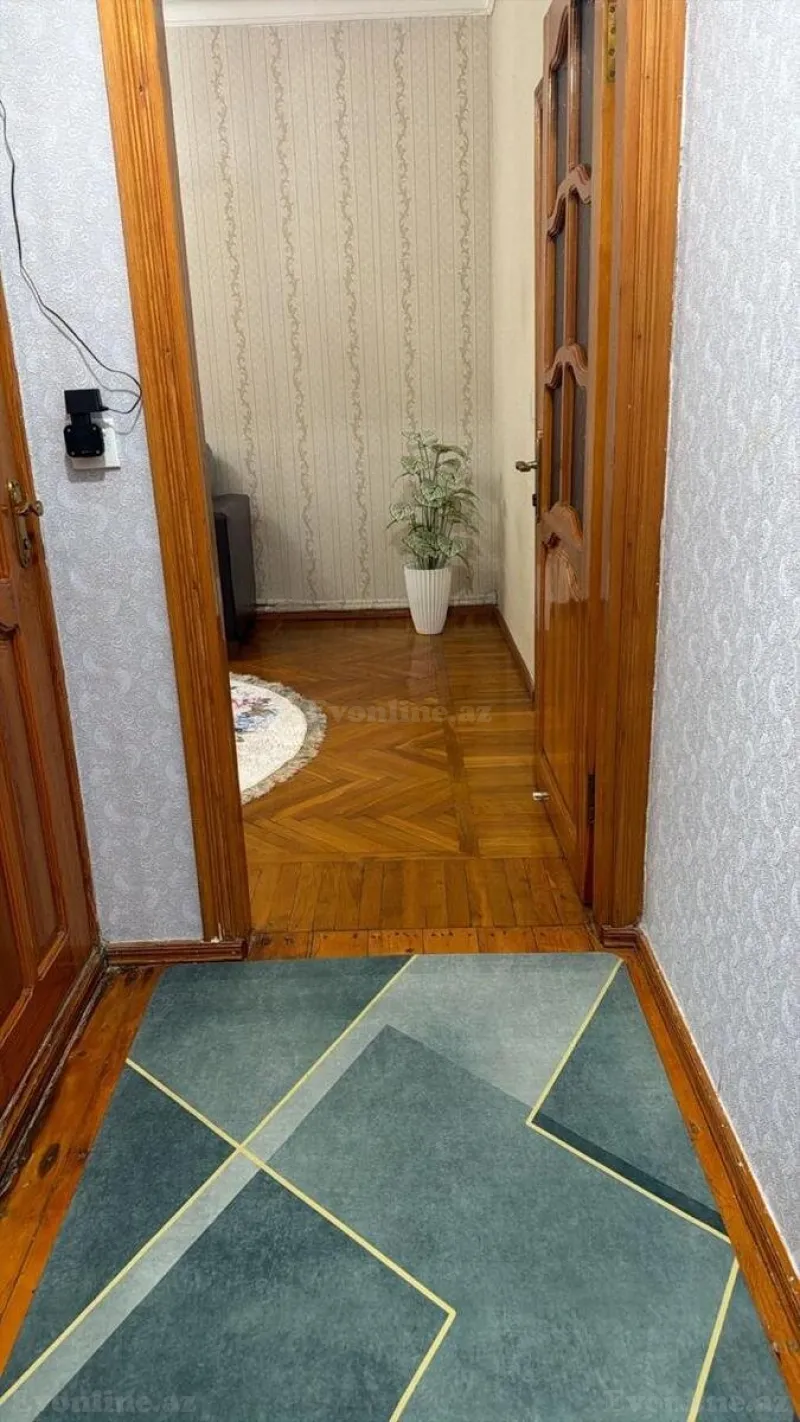 Kirayə verilir 2 otaqlı Mənzil Köhnə tikili 50 m² 6-cı mikrorayon - şəkil 7