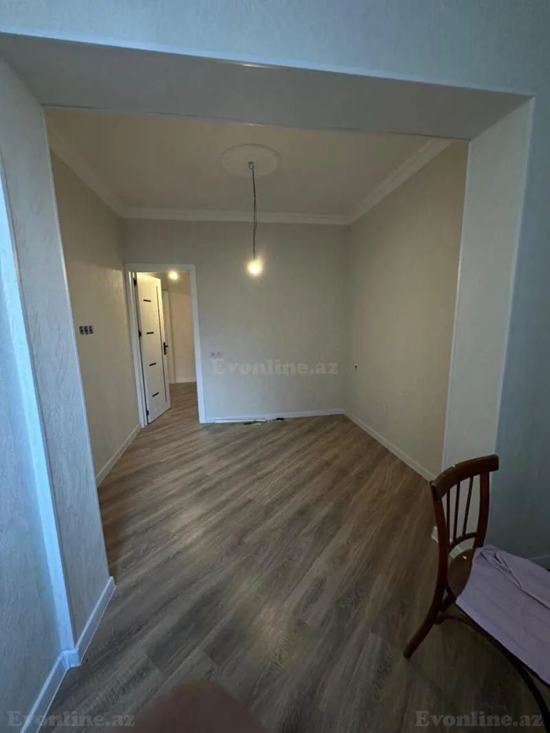 Satılır 2 otaqlı Mənzil Köhnə tikili 45 m² Yeni Yasamal - şəkil 5