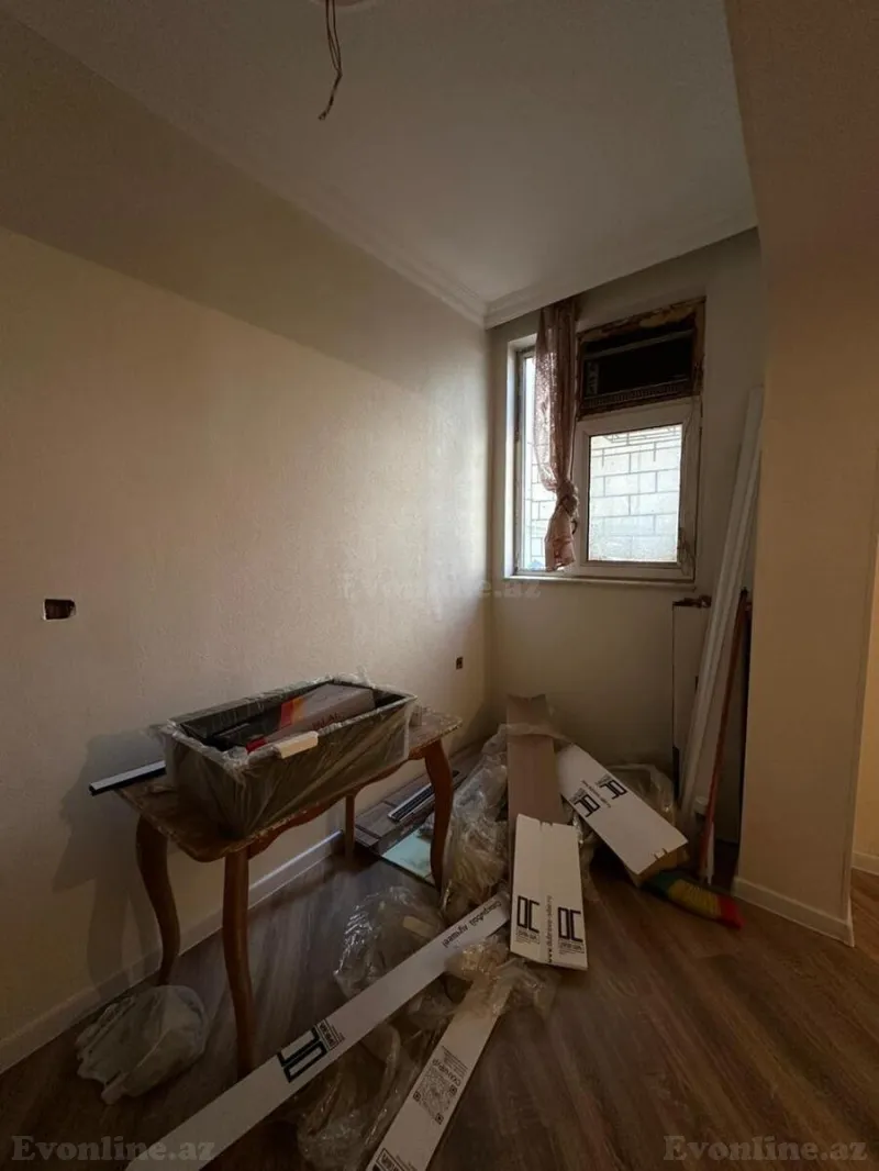 Satılır 2 otaqlı Mənzil Köhnə tikili 45 m² Yeni Yasamal - şəkil 11