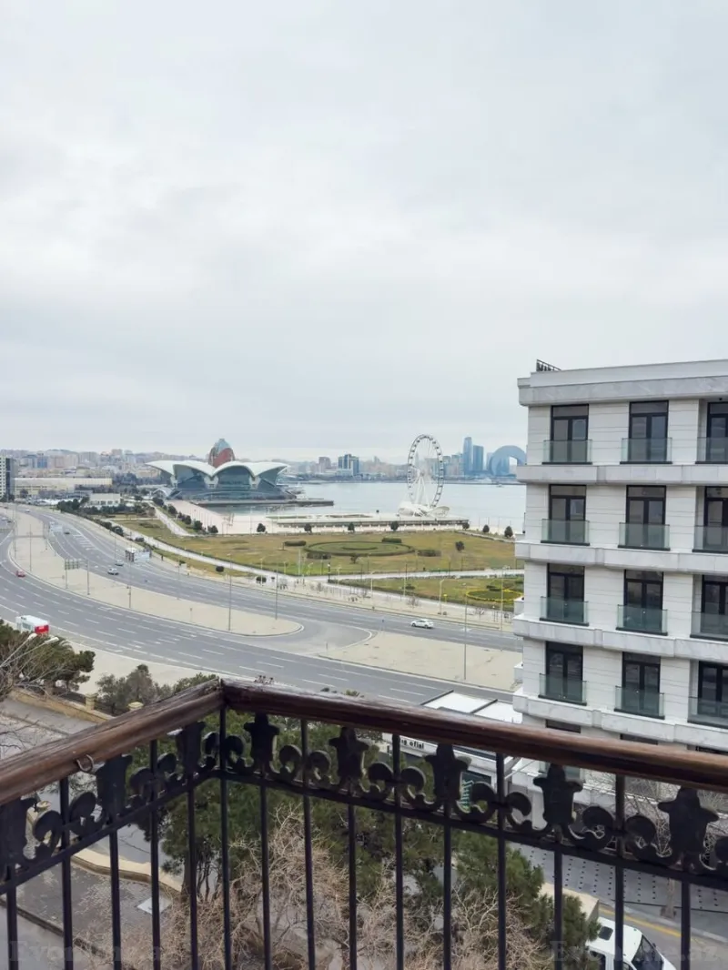 Satılır 2 otaqlı Mənzil Köhnə tikili 60 m² Bayıl