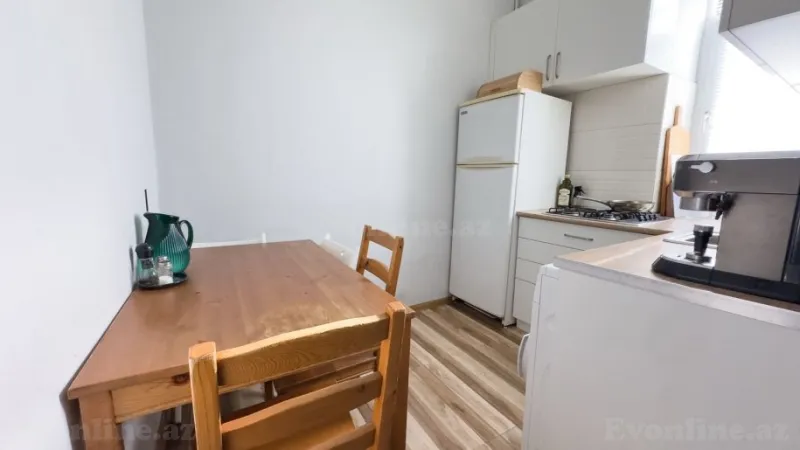 Satılır 2 otaqlı Mənzil Köhnə tikili 60 m² Bayıl - şəkil 12