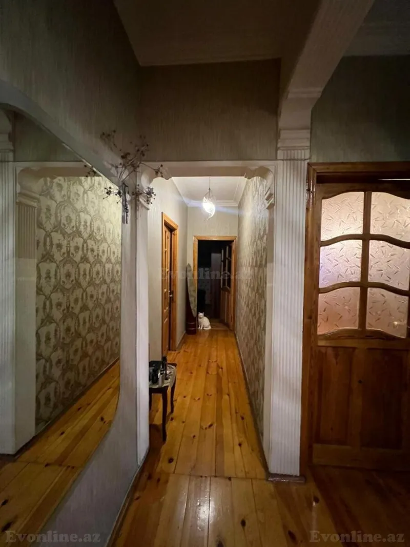 Satılır 5 otaqlı Mənzil Köhnə tikili 120 m² 8-ci mikrorayon - şəkil 18