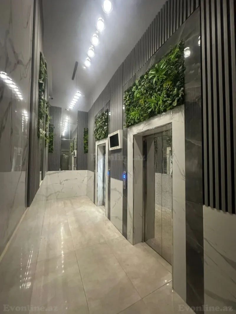 Kirayə verilir 3 otaqlı Mənzil Yeni tikili 155 m² Gənclik m.