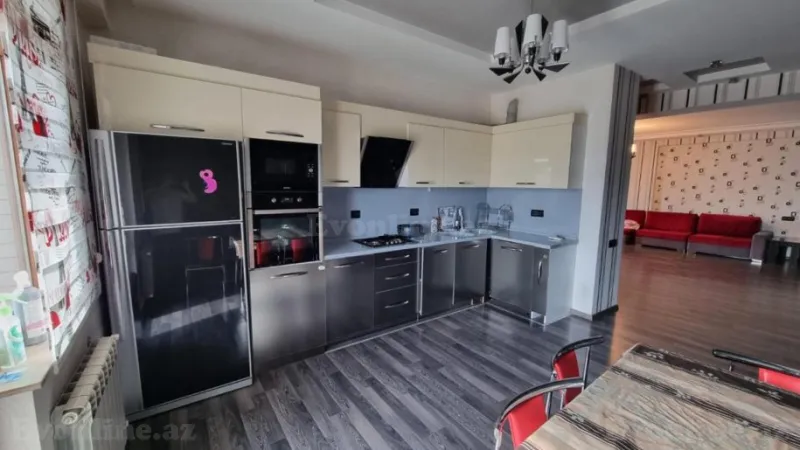 Kirayə verilir 3 otaqlı Mənzil Yeni tikili 155 m² Gənclik m. - şəkil 4