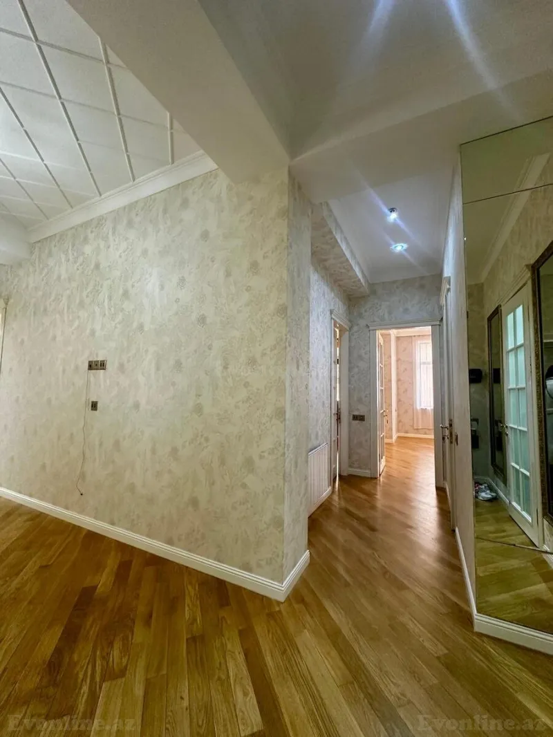 Satılır 3 otaqlı Mənzil Yeni tikili 166 m² Nizami m. - şəkil 21