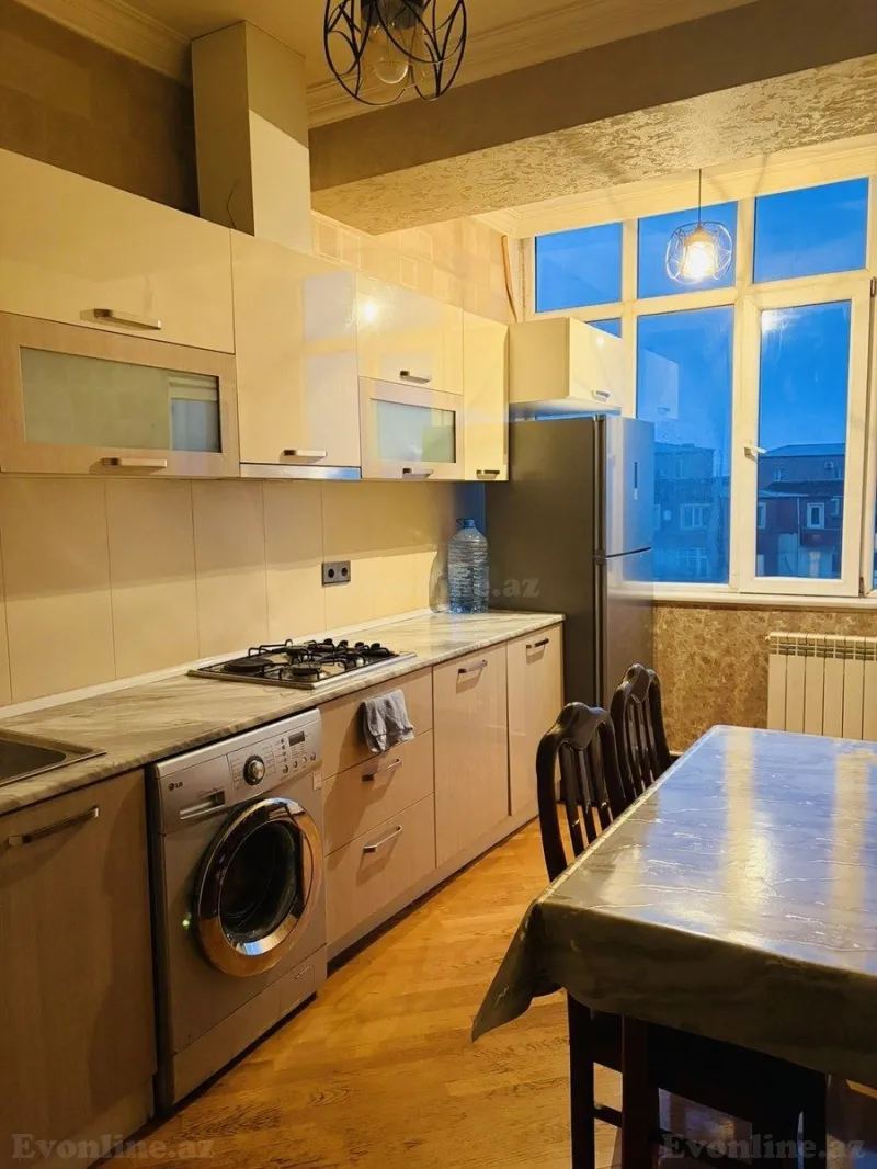 Kirayə verilir 2 otaqlı Mənzil Yeni tikili 75 m² Memar Əcəmi m. - şəkil 4