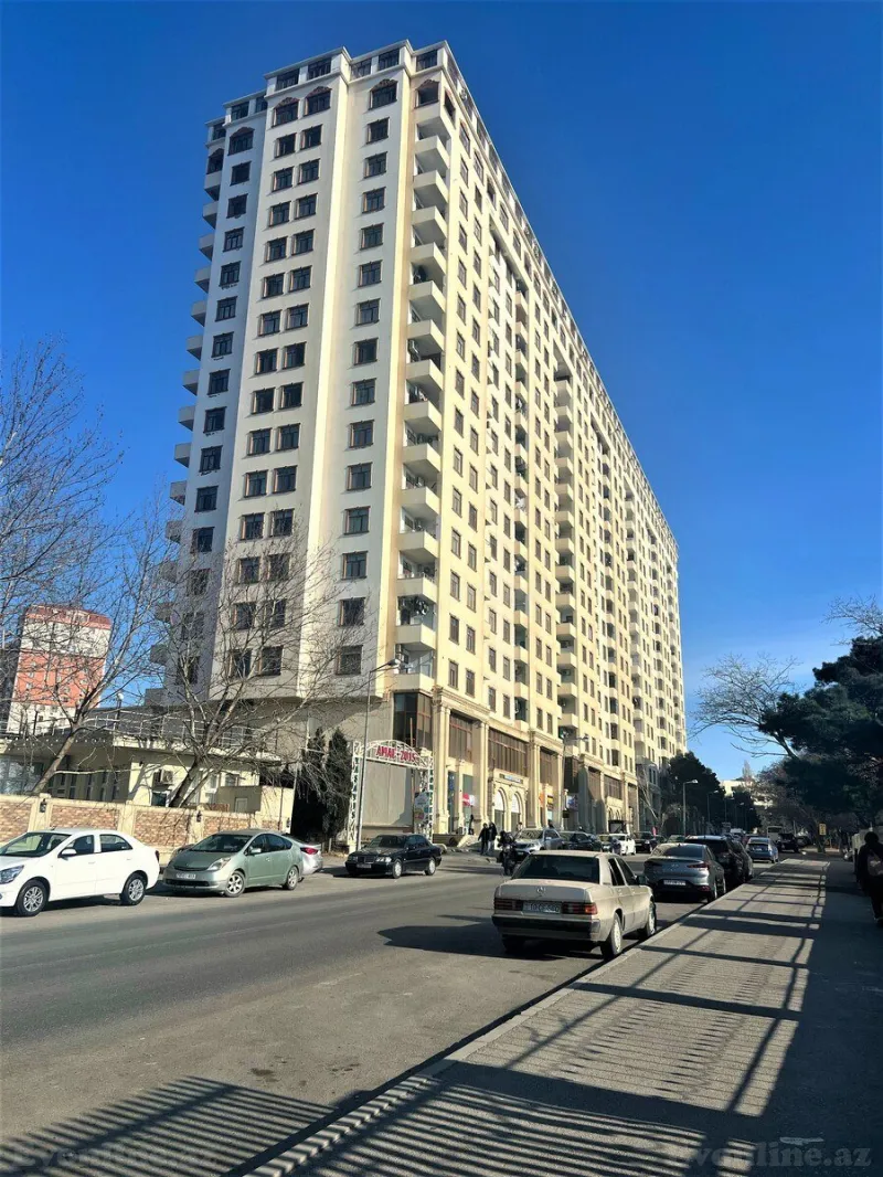 Satılır 3 otaqlı Mənzil Yeni tikili 105 m² Əhmədli m.