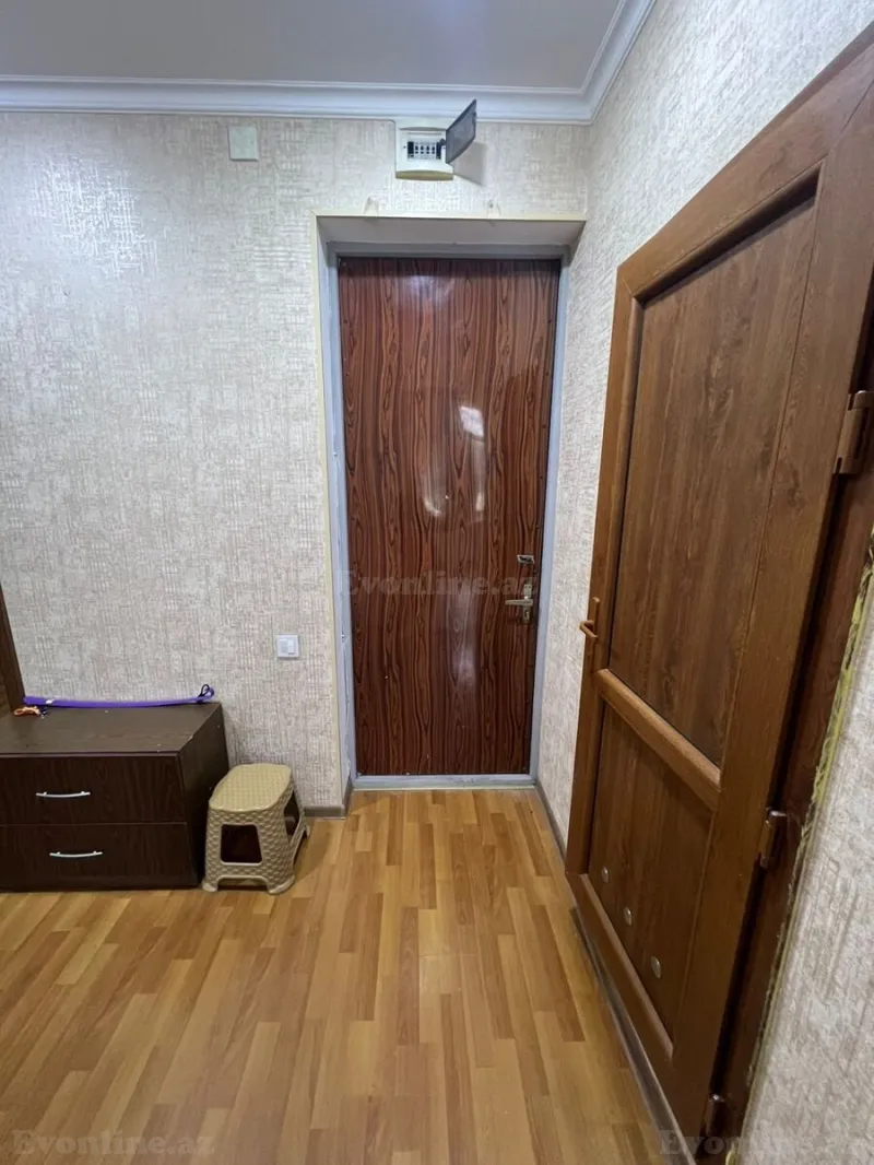 Satılır 1 otaqlı Mənzil Köhnə tikili 35 m² Xətai m. - şəkil 2