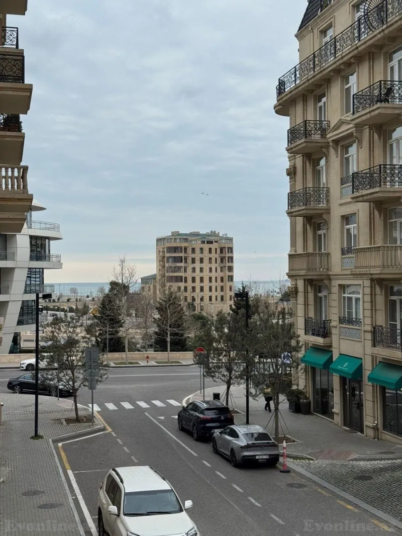 Kirayə verilir 4 otaqlı Mənzil Yeni tikili 150 m² Xətai r. - şəkil 12