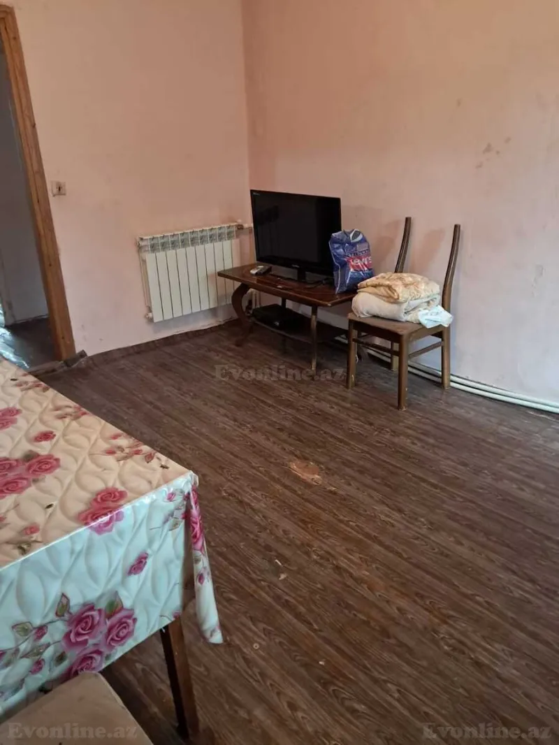 Kirayə verilir 3 otaqlı Mənzil Köhnə tikili 50 m² 5-ci mikrorayon - şəkil 2
