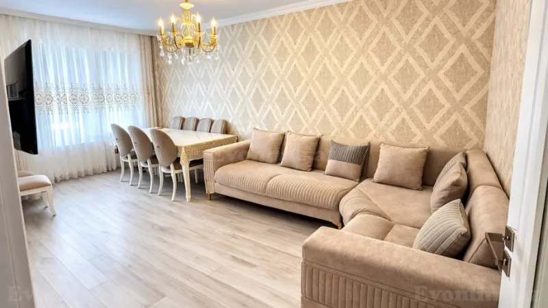 Satılır 2 otaqlı Mənzil Köhnə tikili 60 m² Əhmədli m.