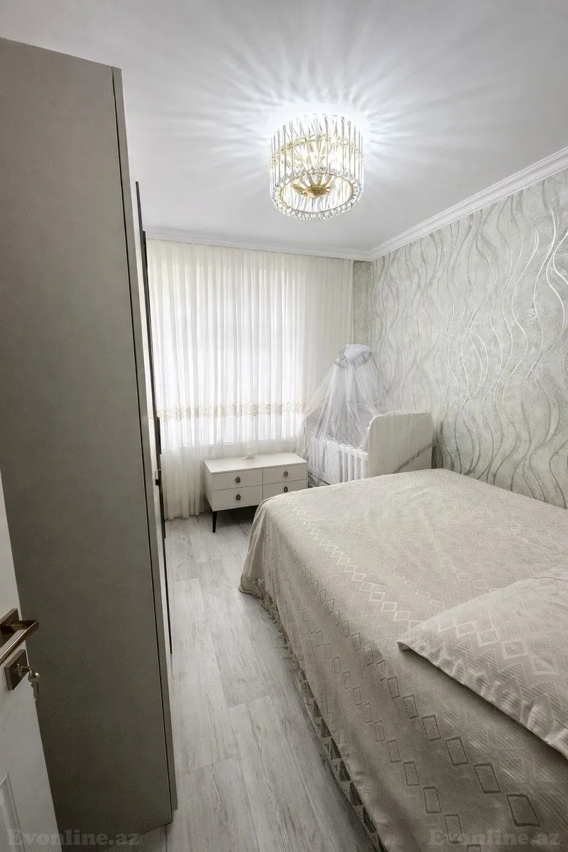 Satılır 2 otaqlı Mənzil Köhnə tikili 60 m² Əhmədli m. - şəkil 2