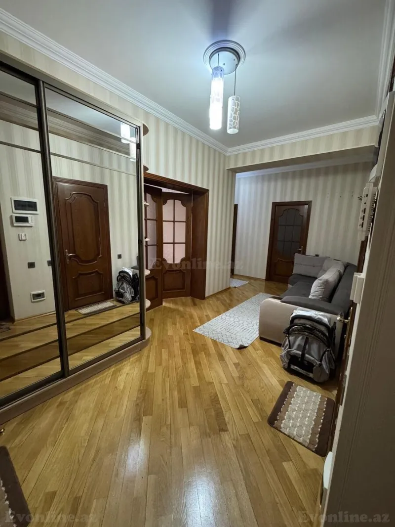 Satılır 3 otaqlı Mənzil Yeni tikili 135 m² Nəriman Nərimanov m. - şəkil 11