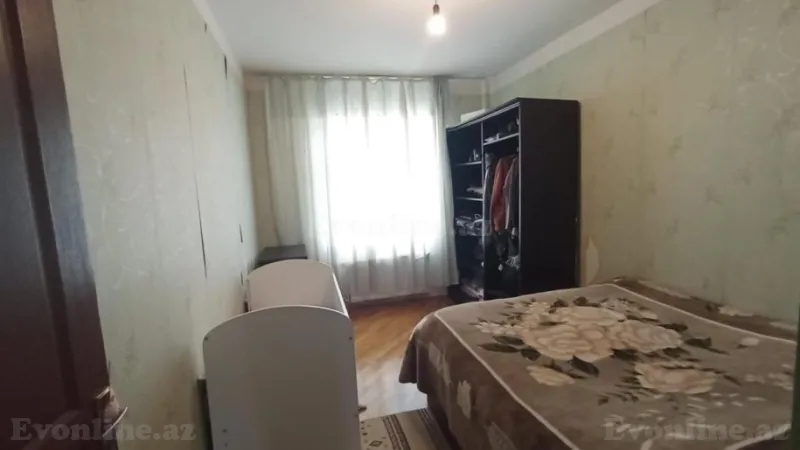 Satılır 4 otaqlı Mənzil Köhnə tikili 99 m² Xətai r. - şəkil 5