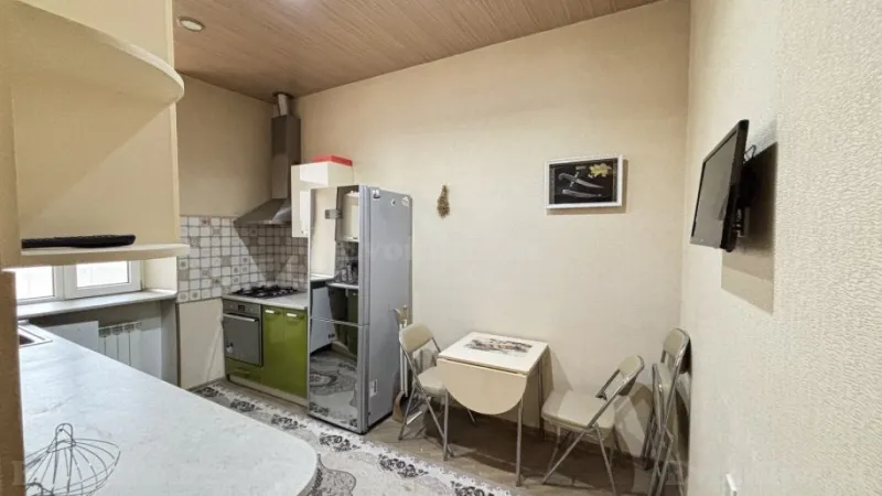 Kirayə verilir 2 otaqlı Mənzil Köhnə tikili 65 m² Sahil m. - şəkil 10