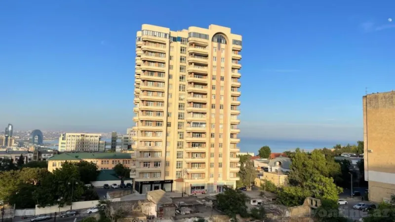 Satılır 2 otaqlı Mənzil Köhnə tikili 60 m² İçərişəhər m.