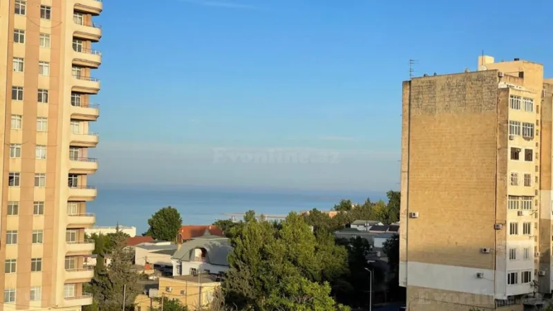 Satılır 2 otaqlı Mənzil Köhnə tikili 60 m² İçərişəhər m. - şəkil 3