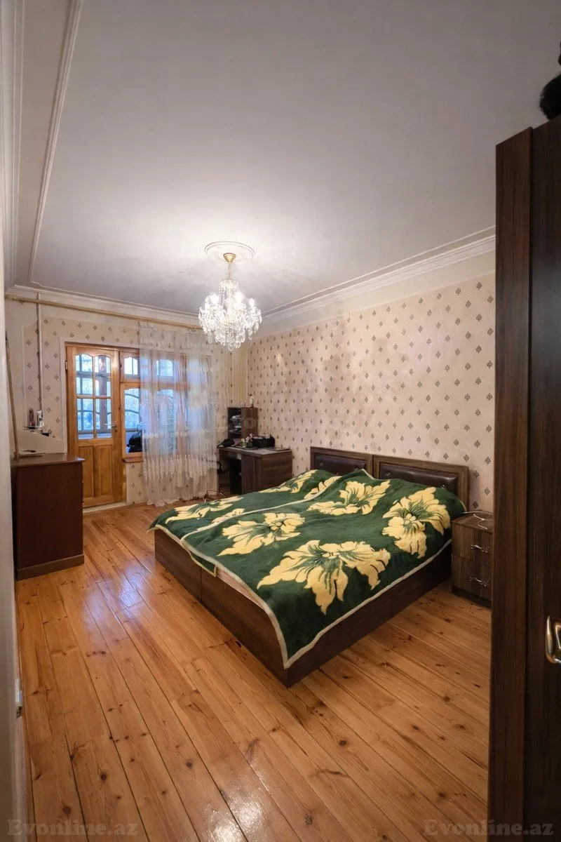 Satılır 5 otaqlı Mənzil Köhnə tikili 120 m² Azadlıq prospekti m. - şəkil 6