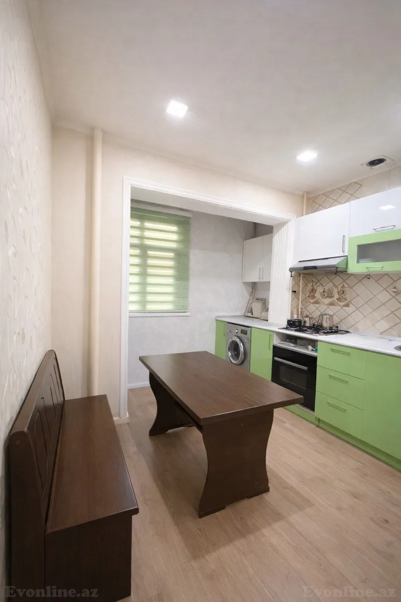 Satılır 5 otaqlı Mənzil Köhnə tikili 120 m² Azadlıq prospekti m. - şəkil 9