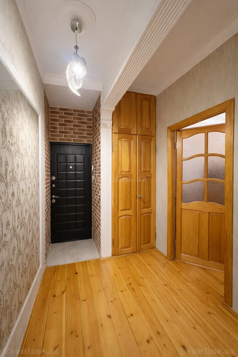 Satılır 5 otaqlı Mənzil Köhnə tikili 120 m² Azadlıq prospekti m. - şəkil 11