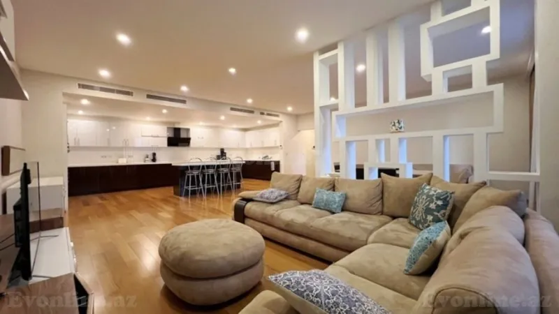 Kirayə verilir 4 otaqlı Mənzil Yeni tikili 220 m² 28 May m. - şəkil 3