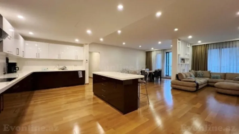 Kirayə verilir 4 otaqlı Mənzil Yeni tikili 220 m² 28 May m. - şəkil 7