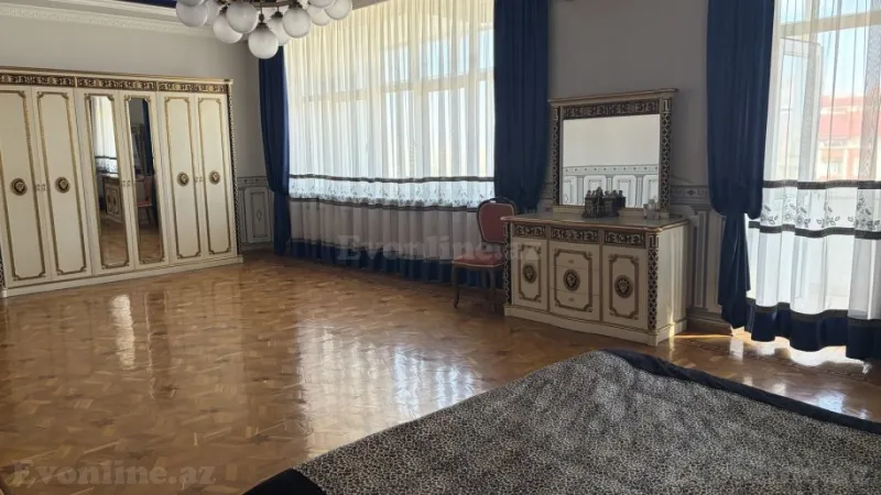 Satılır 6 otaqlı Mənzil Yeni tikili 440 m² 8-ci mikrorayon - şəkil 16