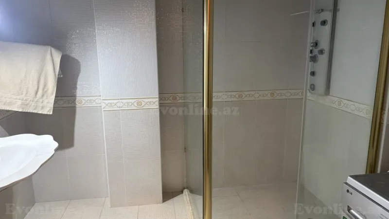 Satılır 6 otaqlı Mənzil Yeni tikili 440 m² 8-ci mikrorayon - şəkil 23