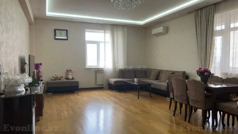 Satılır 4 otaqlı Mənzil Yeni tikili 183 m² Yasamal