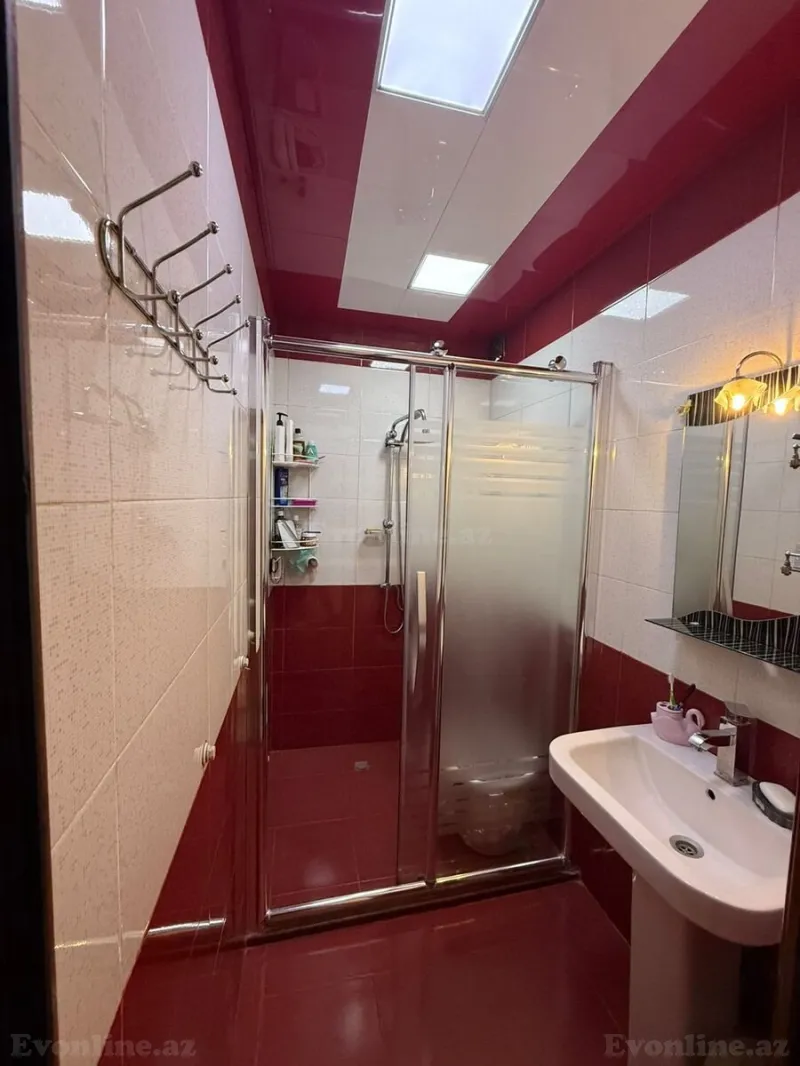 Satılır 4 otaqlı Mənzil Köhnə tikili 100 m² Əhmədli m. - şəkil 13