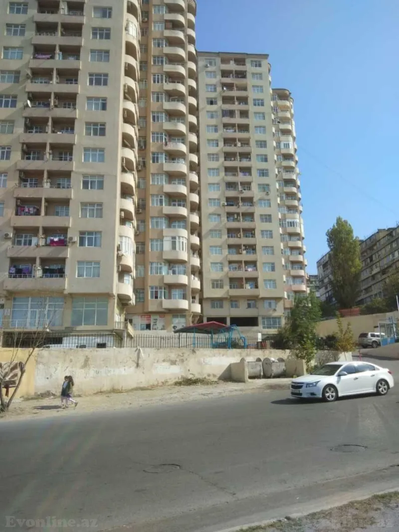 Kirayə verilir 3 otaqlı Mənzil Yeni tikili 100 m² Həzi Aslanov m.