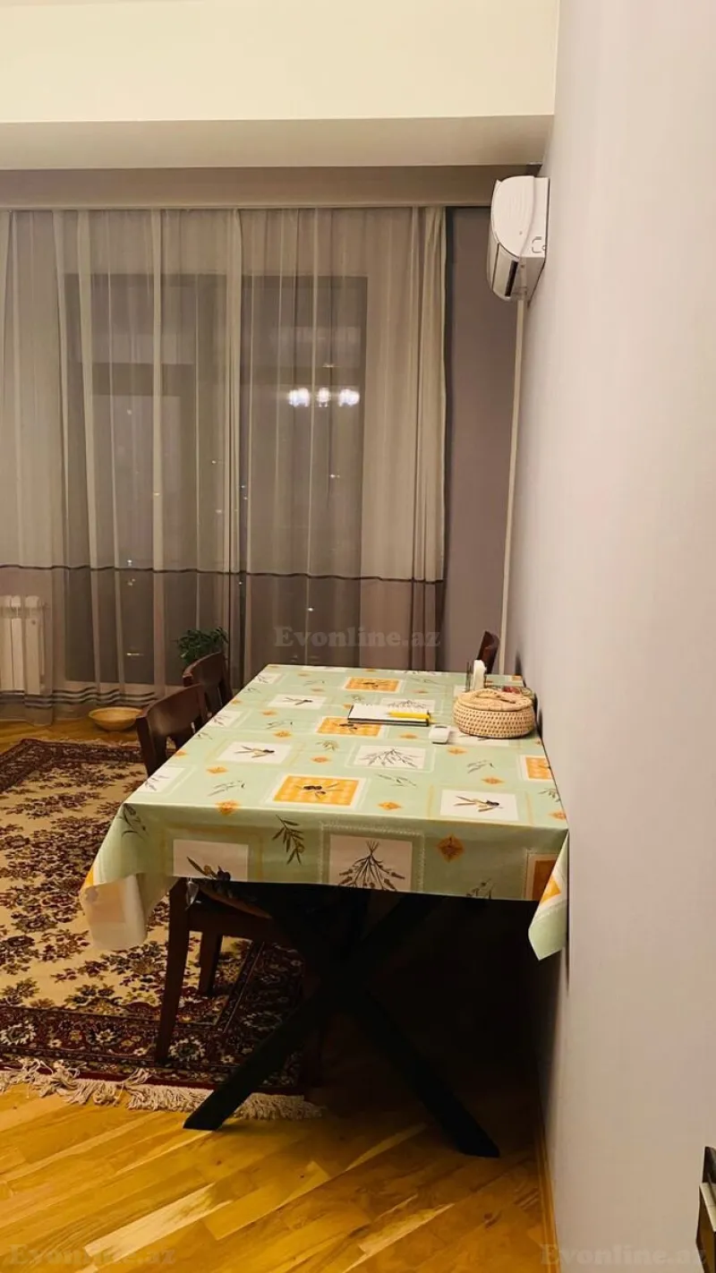 Kirayə verilir 3 otaqlı Mənzil Yeni tikili 75 m² Səbail r. - şəkil 2