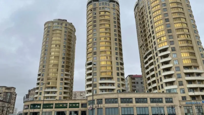 Satılır 3 otaqlı Mənzil Yeni tikili 172 m² Nizami m. - şəkil 2