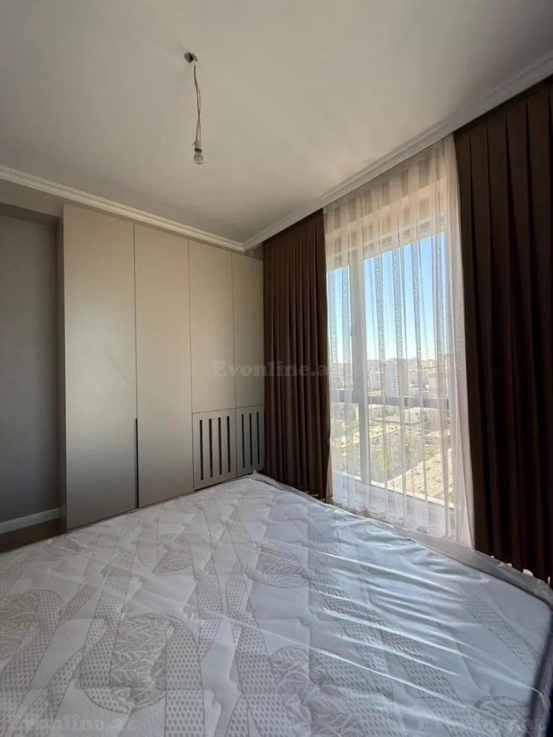 Satılır 3 otaqlı Mənzil Yeni tikili 90 m² Memar Əcəmi m. - şəkil 5