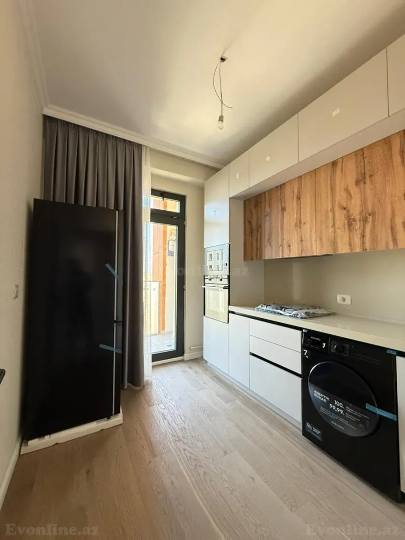 Satılır 3 otaqlı Mənzil Yeni tikili 90 m² Memar Əcəmi m. - şəkil 6