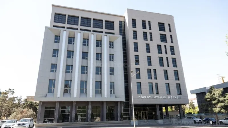 Satılır 3 otaqlı Mənzil Köhnə tikili 85 m² 7-ci mikrorayon