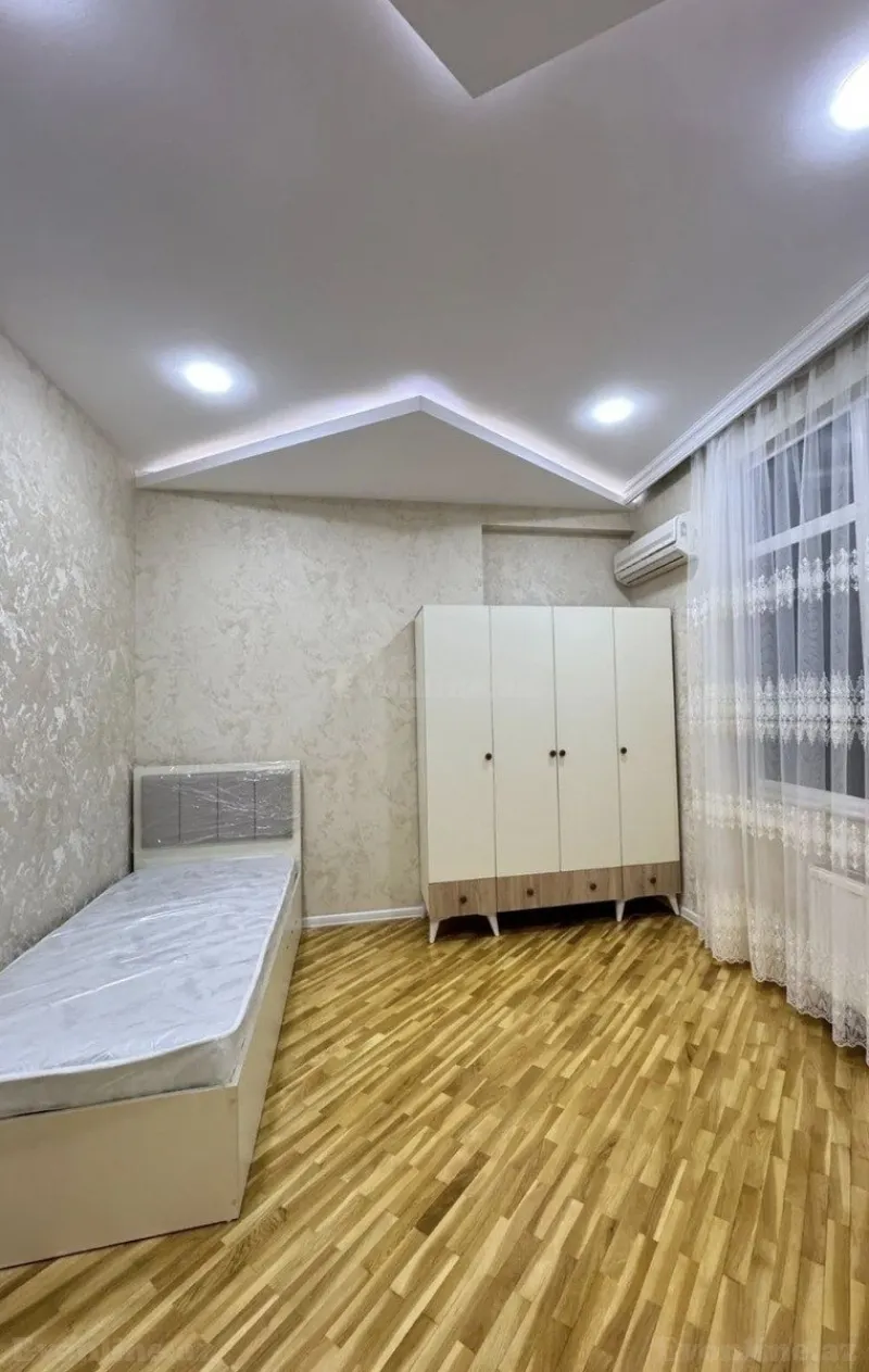 Kirayə verilir 3 otaqlı Mənzil Yeni tikili 80 m² İnşaatçılar m. - şəkil 8