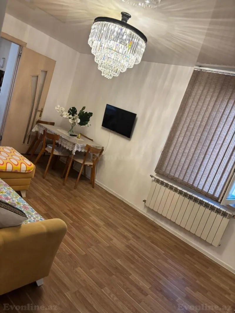 Satılır 2 otaqlı Mənzil Köhnə tikili 35 m² Elmlər Akademiyası m. - şəkil 2