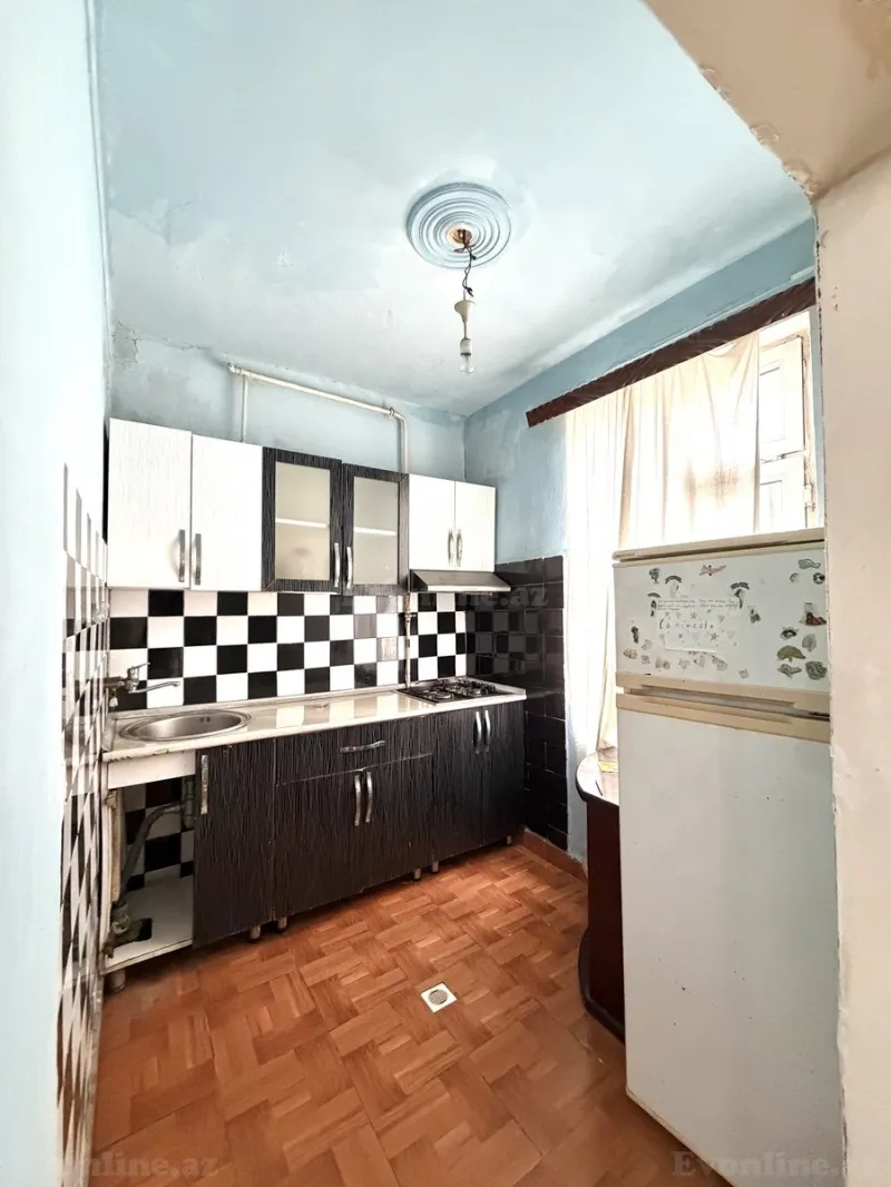 Satılır 2 otaqlı Mənzil Köhnə tikili 68 m² 3-cü mikrorayon - şəkil 14