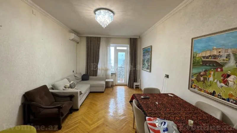 Satılır 3 otaqlı Mənzil Köhnə tikili 75 m² İçərişəhər m. - şəkil 3