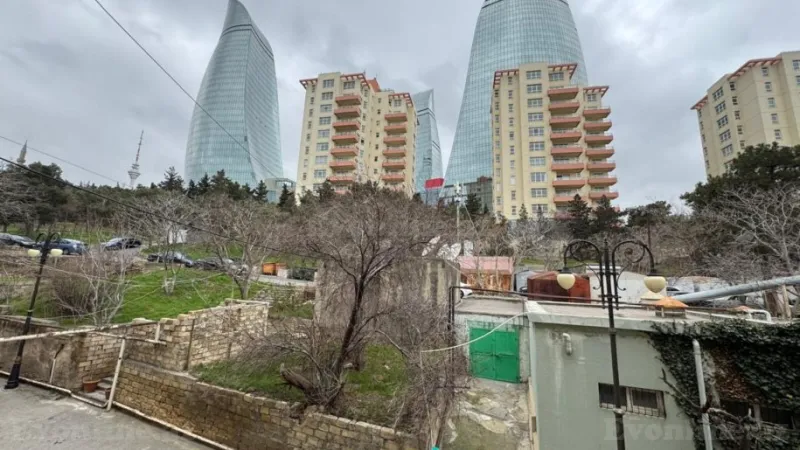 Satılır 3 otaqlı Mənzil Köhnə tikili 75 m² İçərişəhər m. - şəkil 18