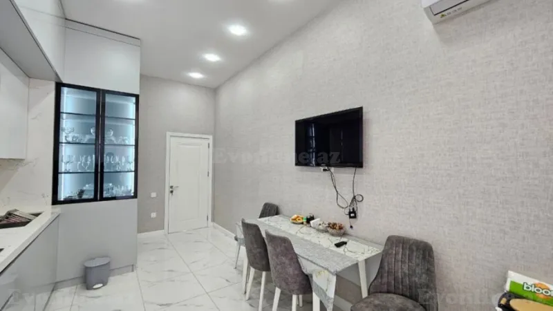 Satılır 4 otaqlı Mənzil Yeni tikili 130 m² Nəriman Nərimanov m. - şəkil 12