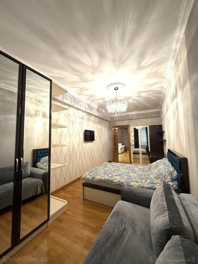 Kirayə verilir 6 otaqlı Mənzil Yeni tikili 220 m² Xətai m. - şəkil 12