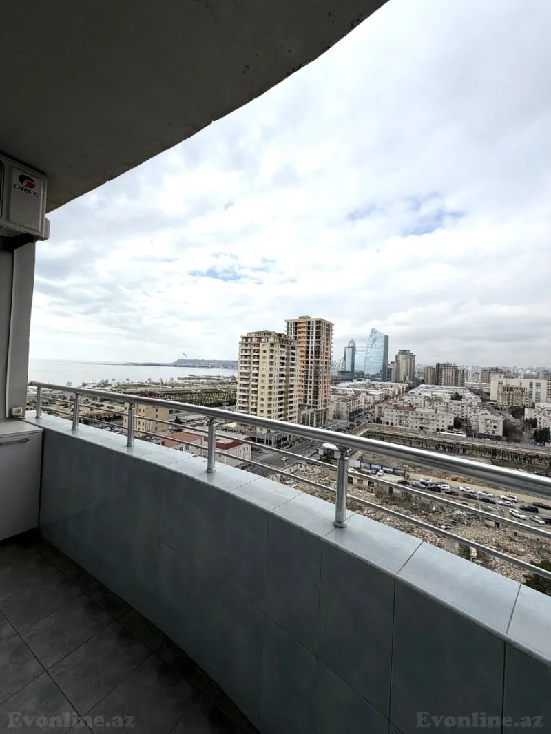 Kirayə verilir 6 otaqlı Mənzil Yeni tikili 220 m² Xətai m. - şəkil 19