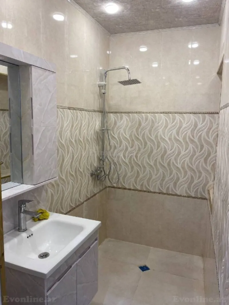 Satılır 2 otaqlı Mənzil Köhnə tikili 70 m² 8-ci mikrorayon - şəkil 6