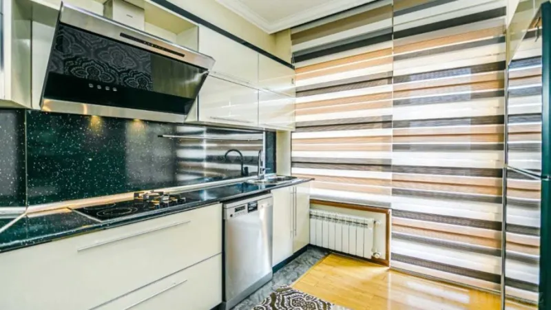 Kirayə verilir 3 otaqlı Mənzil Yeni tikili 165 m² Sahil m. - şəkil 17