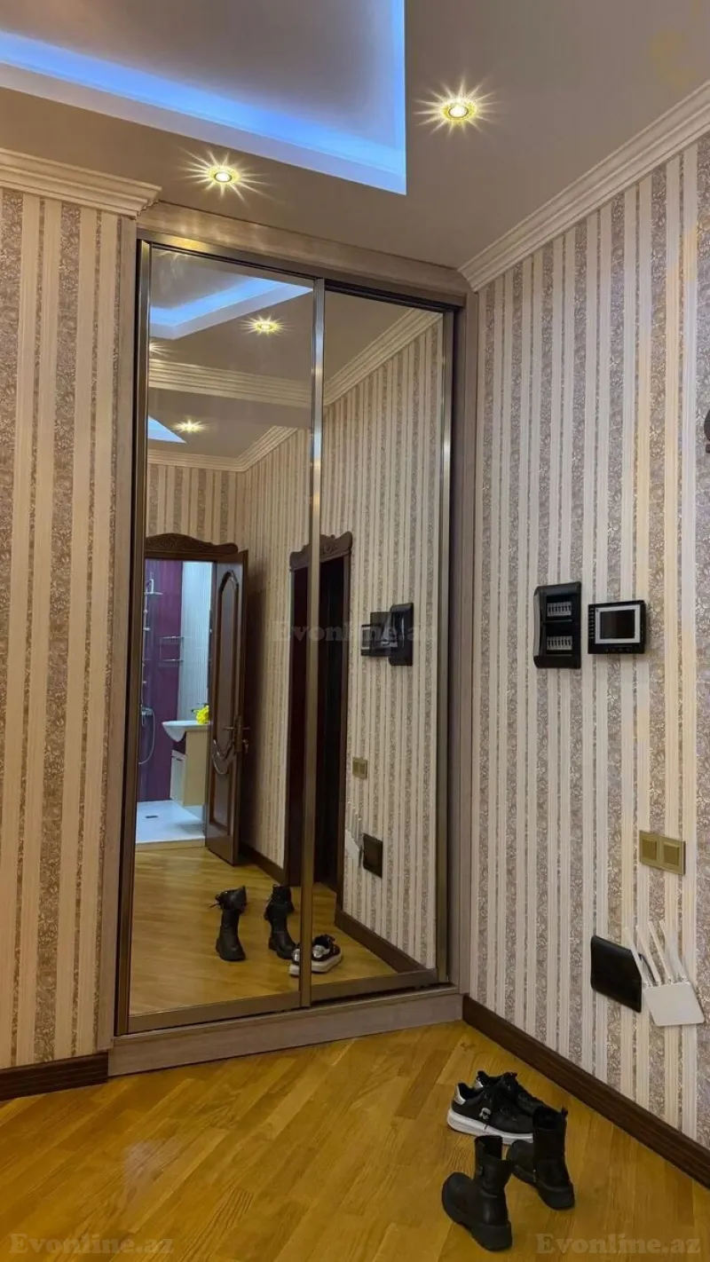 Kirayə verilir 2 otaqlı Mənzil Yeni tikili 109 m² Nəsimi r.