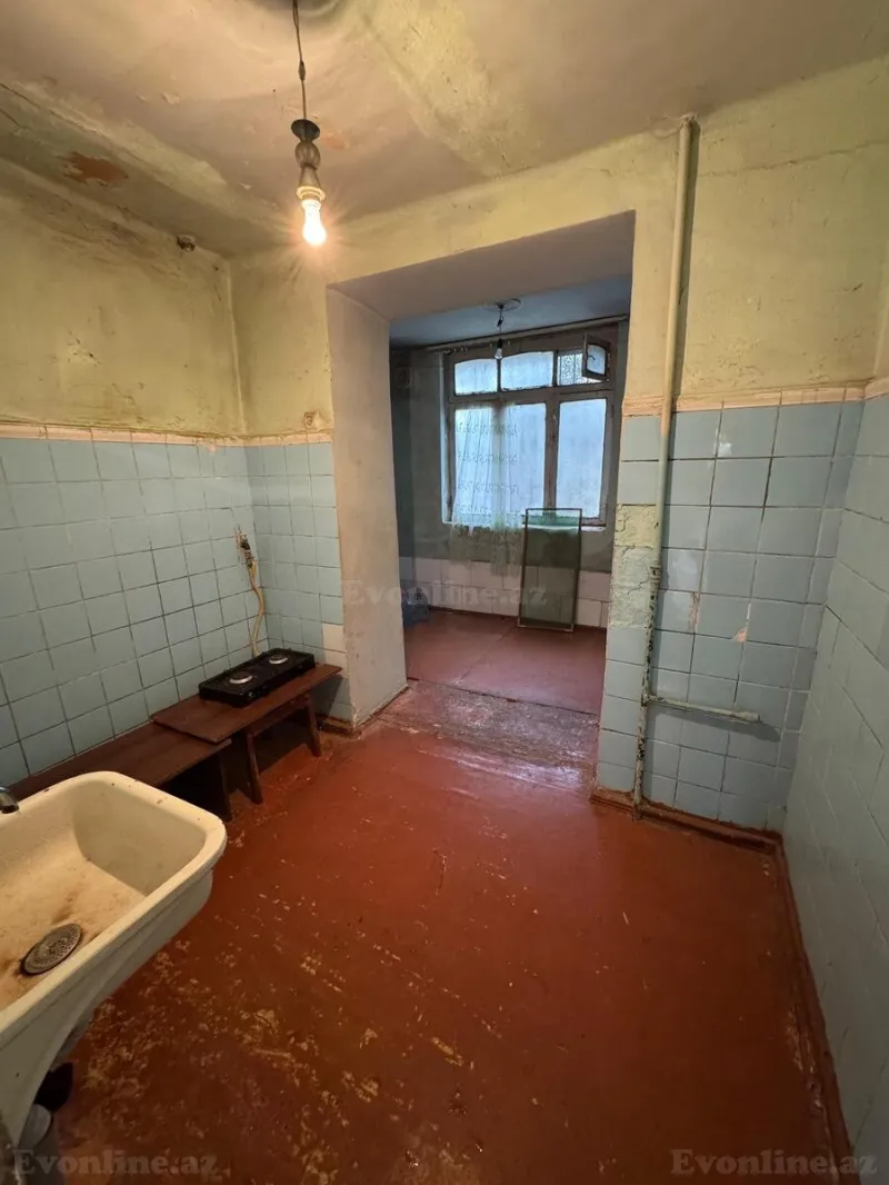 Satılır 3 otaqlı Mənzil Köhnə tikili 80 m² 20 Yanvar m. - şəkil 4